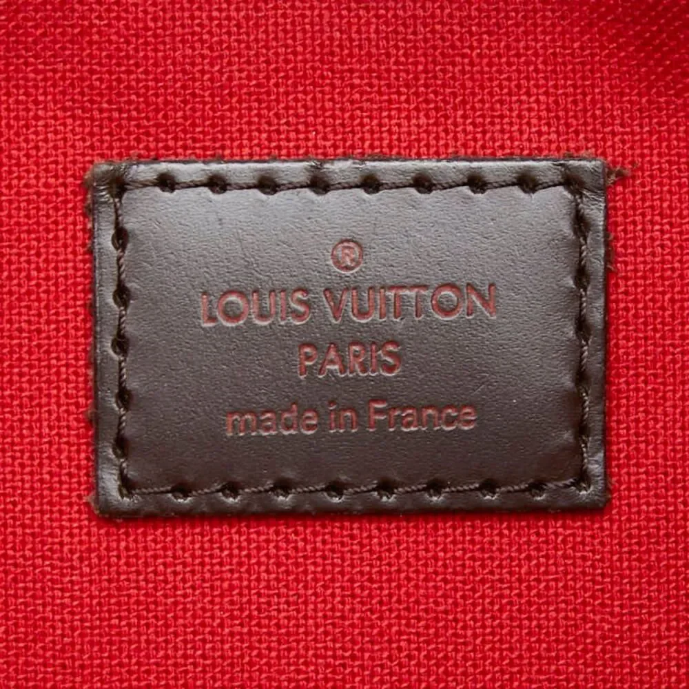 Louis Vuitton delivery duty